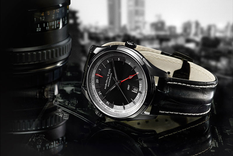 4. Hamilton. Đây là thương hiệu đồng hồ của Thụy Sĩ, được thành lập năm 1892 và sản xuất đồng hồ đầu tiên vào năm 1893. Ban đầu, nó là nhãn hiệu của Mỹ nhưng Công ty Swiss Swatch đã mua lại nó vào năm 1971.