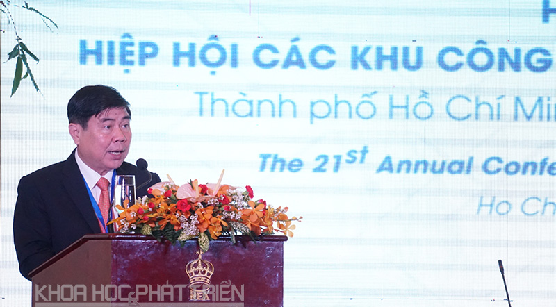 Ông Nguyễn Thành Phong - Chủ tịch UBND TPHCM