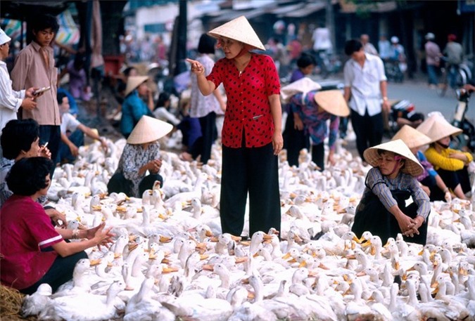 Hinh anh de doi ve phu nu Viet Nam thap nien 1990 (1)-Hinh-5