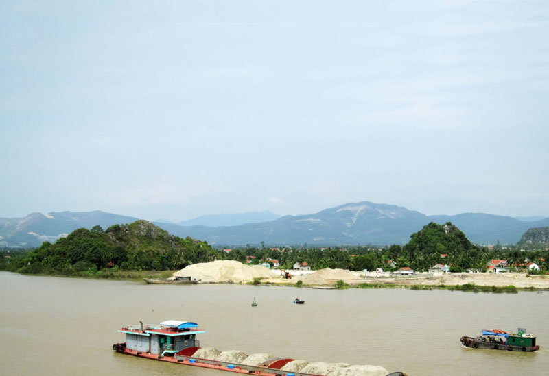Sông nằm trong hệ thống sông Thái Bình. Ảnh: Lanhlungboss.