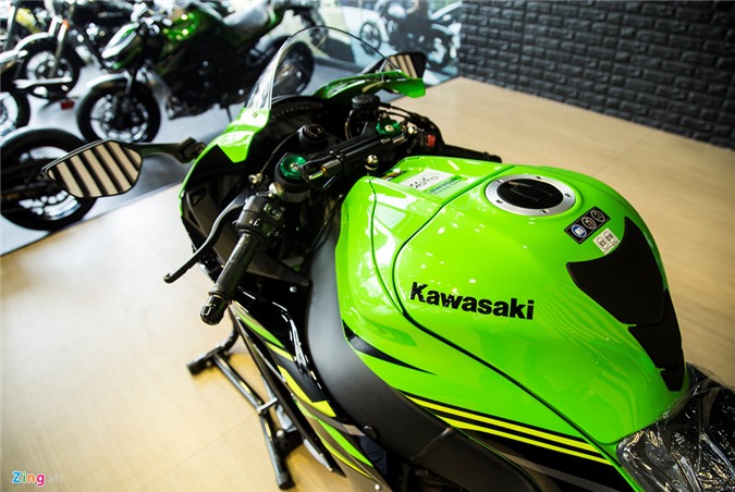 Chi tiet sieu moto Kawasaki ZX-10R gia 549 trieu dong tai VN hinh anh 9