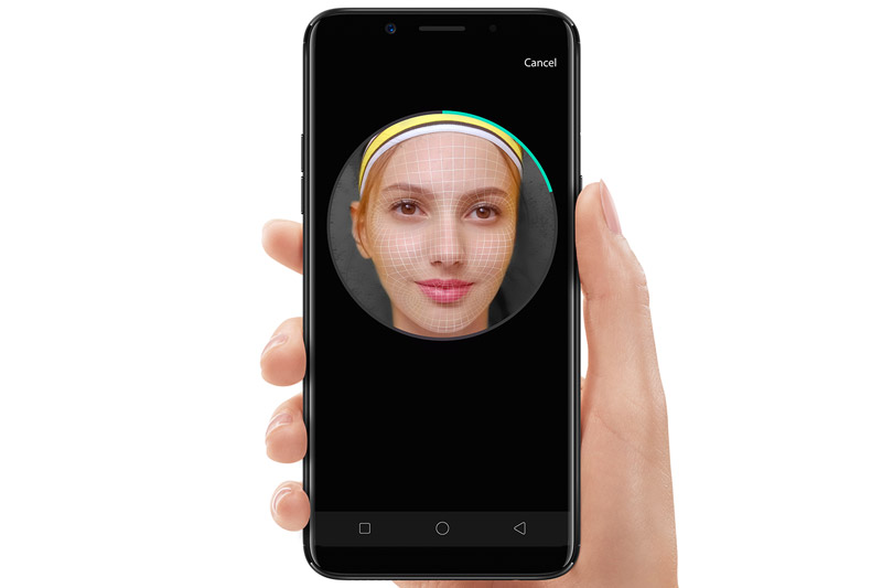 Oppo F5 được trang bị tính năng nhận diện khuôn mặt.
