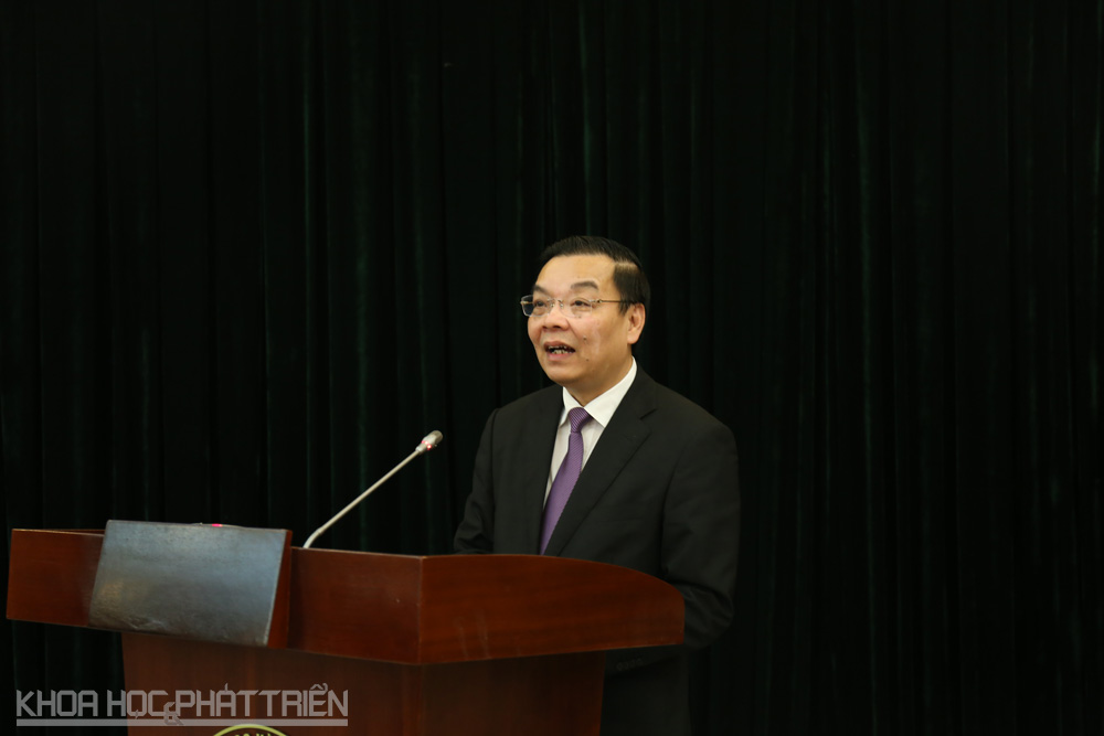 Bộ trưởng Chu Ngọc Anh phát biểu.
