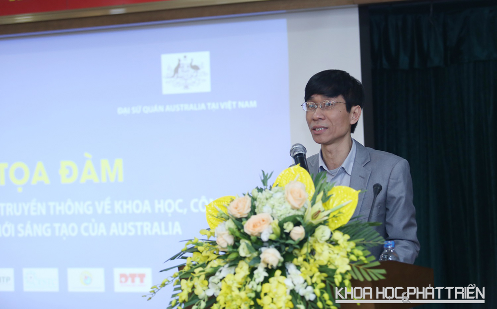 Ông Nguyễn Trung Quỳnh phát biểu tại buổi tọa đàm.