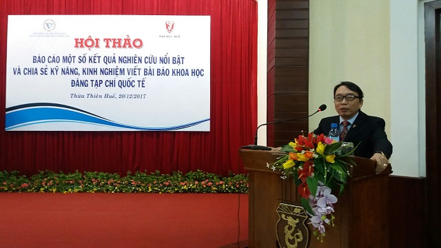PGS.TS Nguyễn Quang Linh, Giám đốc Đại học Huế, phát biểu tại hội thảo. Ảnh: Nhật Tuấn