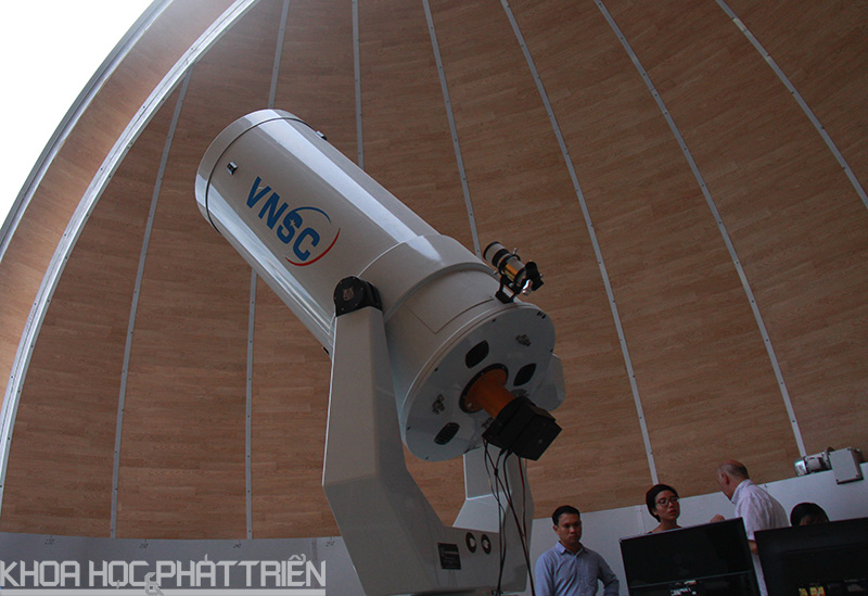 Kính thiên văn quang học đường kính 0.5 mét, thiết bị chính cho nghiên cứu của NTO