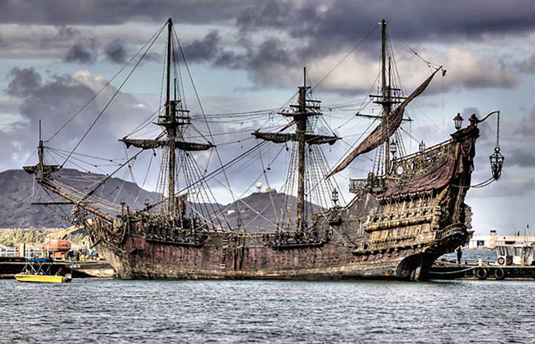 Phác họa con tàu Queen Anne's Revenge huyền thoại. Ảnh: Ancient Origin