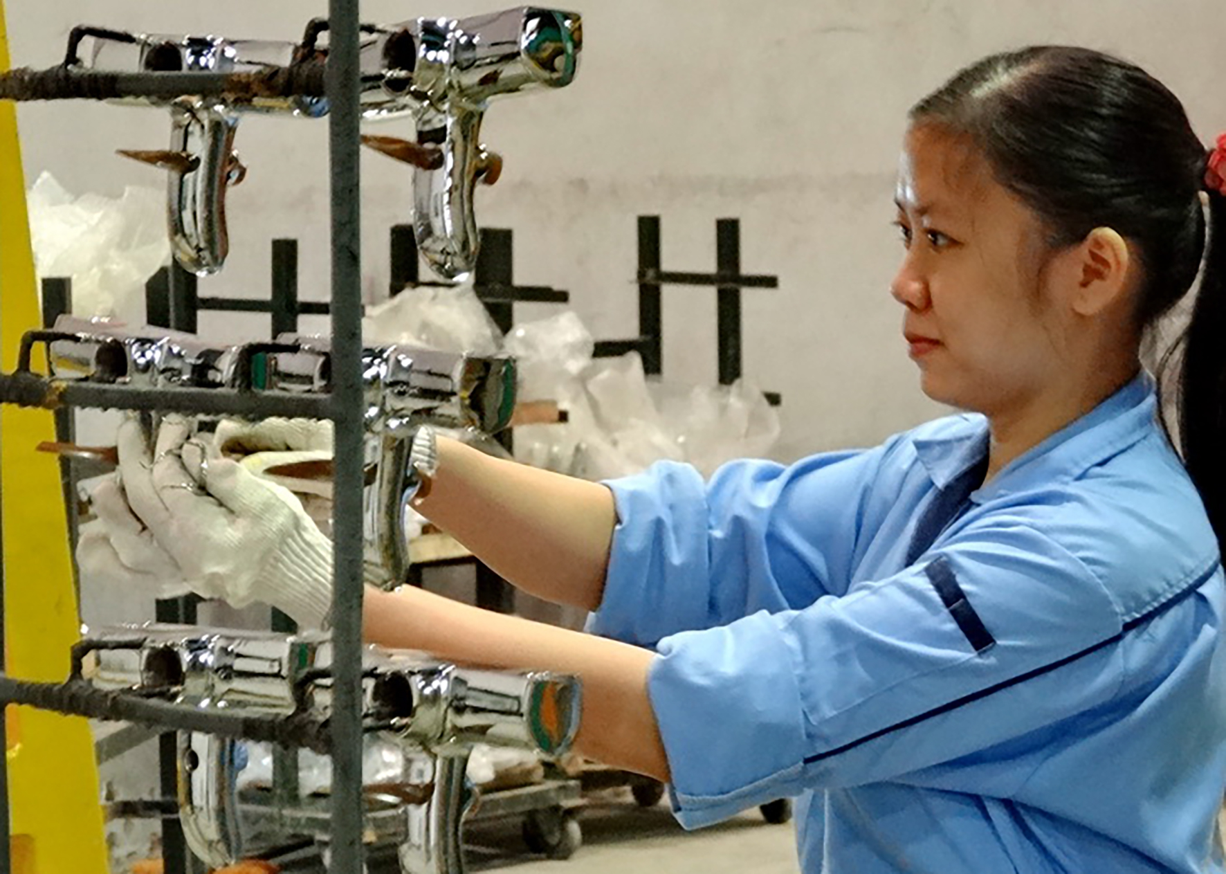 Công ty sen vòi Viglacera hợp tác với Đại học Bách Khoa để phát triển các sản phẩm điều khiển tự động. Ảnh: baoxaydung.com.vn