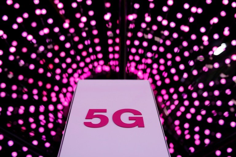 5G đang là cuộc đua giữa Trung Quốc, Hàn Quốc, Mỹ và Nhật Bản. Ảnh: TechXplore
