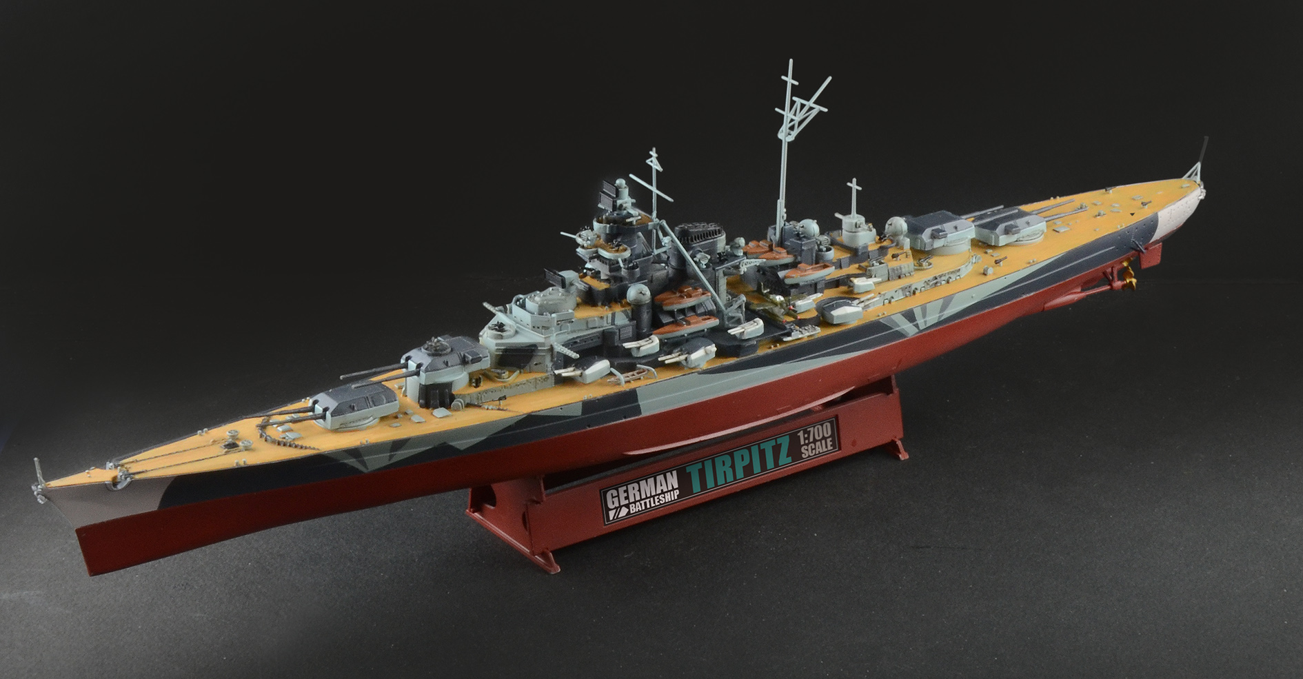 Mô hình Chiến hạm Tirpitz của Hải quân Đức Quốc xã. Ảnh: Worldofwarship.eu 