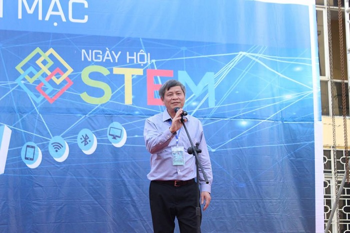 Thứ trưởng Bộ KH&CN Phạm Công Tạc phát biểu khai mạc ngày hội STEM 2018 và phát động cuộc thi tìm hiểu về bảng tuần hoàn hóa học nhân dịp UNESCO chọn năm 2019 làm năm của Bảng tuần hoàn