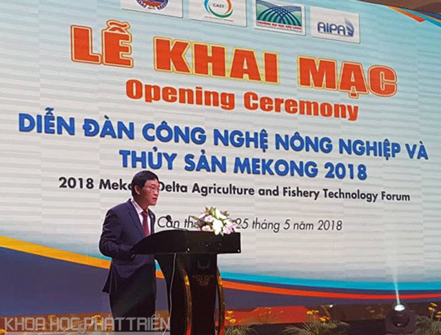 Thứ trưởng Bộ KH&CN Trần Văn Tùng