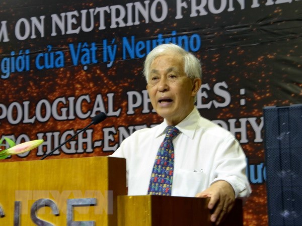 Giáo sư Trần Thanh Vân phát biểu khai mạc hội nghị. (Ảnh: Quốc Dũng/TTXVN)