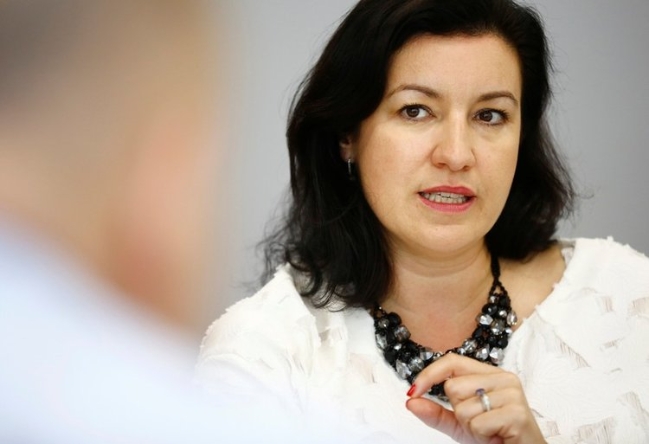 Dorothee Baer, bộ trưởng phát triển kỹ thuật số lo lắng trước sự chậm trễ của Đức trên thị trường công nghệ - Ảnh: Reuters
