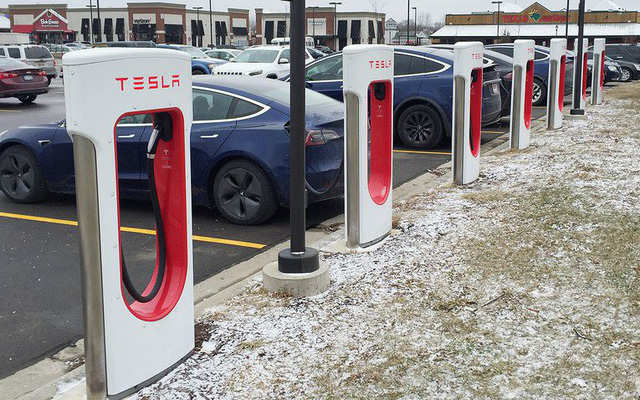Các trạm xạc điện cho ô tô của Tesla