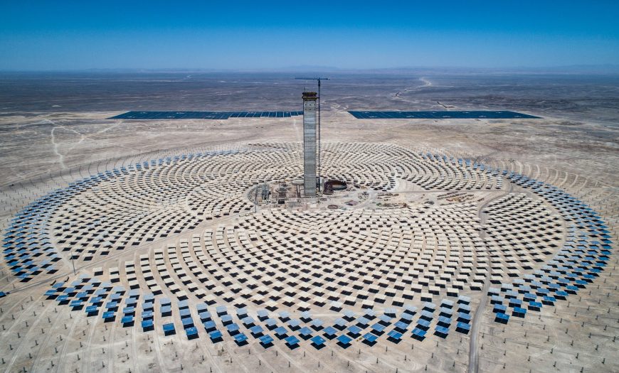 Nhà máy nhiệt điện Mặt trời Cerro Dominador. Ảnh: Tech Times