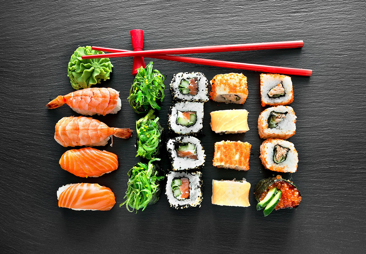 Đáng ngạc nhiên, sushi lại không phải là phát minh của người Nhật. Ảnh: Kagamisushi.pl