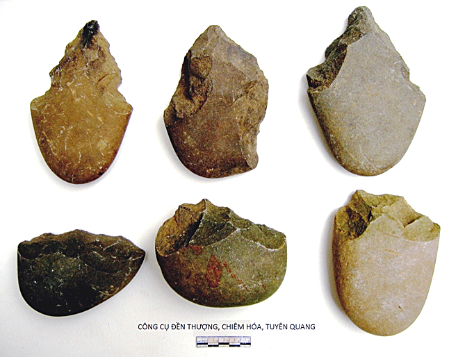 Công cụ lao động của cư dân hậu kỳ Đá cũ sống cách nay khoảng 20.000 năm.