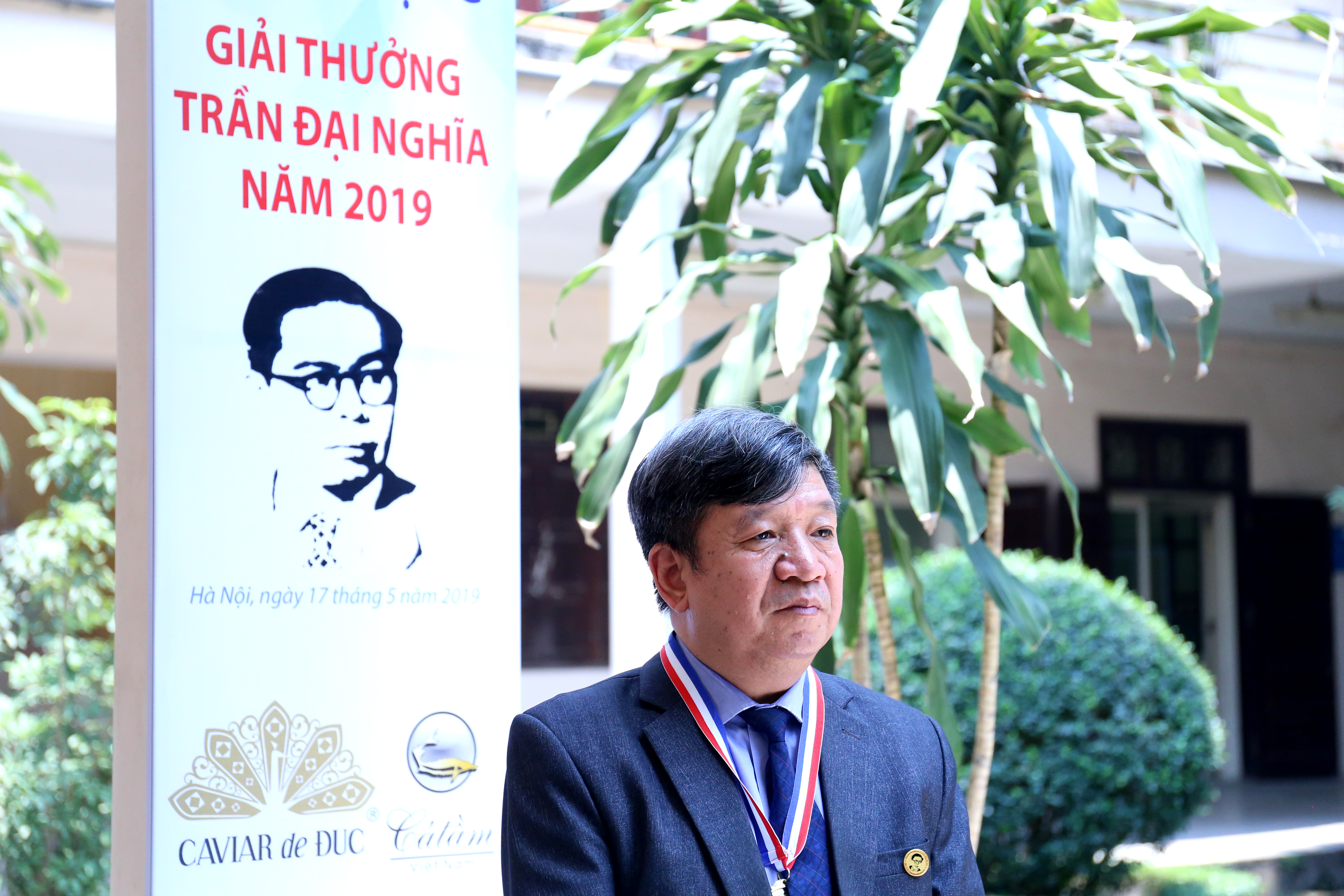 PGS.TS. Trịnh Văn Tuyên trong lễ trao giải thưởng Trần Đại Nghĩa. Ảnh: Thanh An