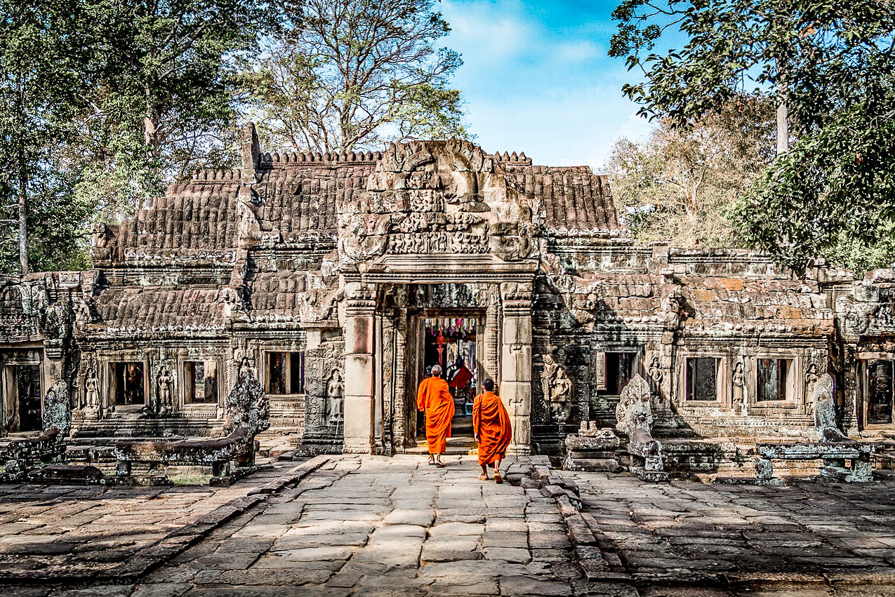Angkor Wat thu hút hai triệu khách du lịch mỗi năm.