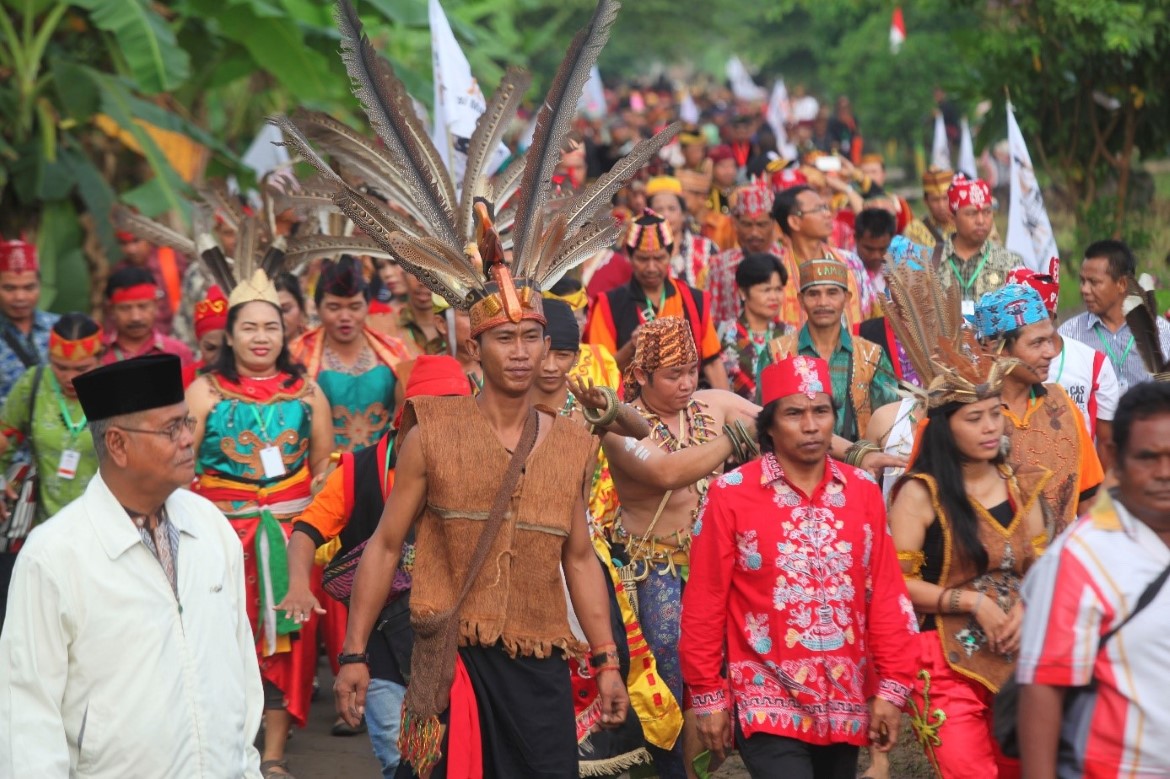 Nghiên cứu của GS. Herawati về bản đồ gene người Indonesia đánh vào quan niệm phổ biến về “người bản địa” trong xã hội Indonesia hiện đại. Nguồn: Wikipedia Commons.