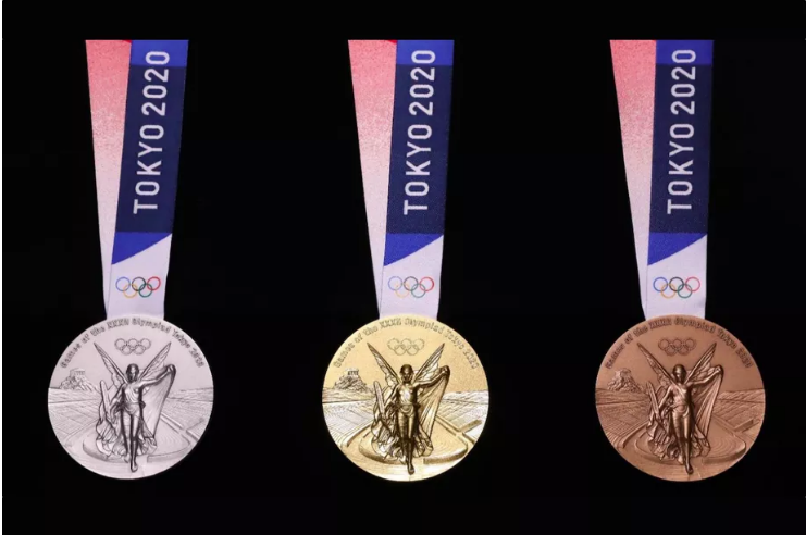Huy chương Thế vận hội mùa hè Tokyo 2020 sẽ được làm bằng kim loại lấy từ hoạt động tái chế các thiết bị điện tử. Ảnh: IOC.
