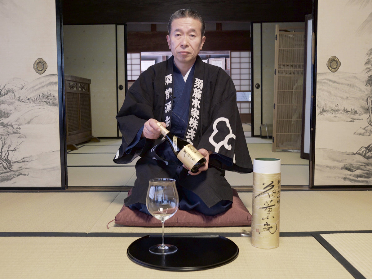 Ông Genuemon Sudo, người thừa kế cơ nghiệp của gia tộc Sudo Honke chuyên sản xuất rượu sake. Ảnh: Sudo Honke.