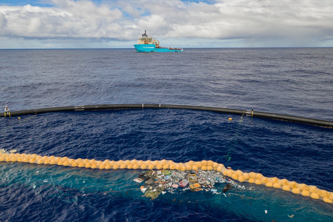 Khu vực đảo rác Thái Bình Dương, nơi ngập tràn rác thải nhựa trôi nổi. Ảnh: Ocean Cleanup. 
