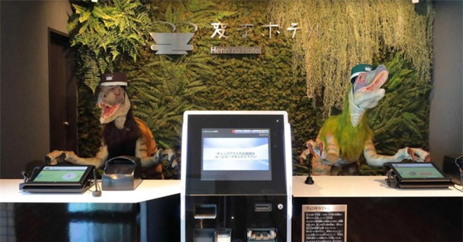 Chuỗi khách sạn nổi tiếng ở Nhật phải xin lỗi vì bị hacker chiếm quyền điều khiển robot, quay lén khách hàng - Ảnh 2.