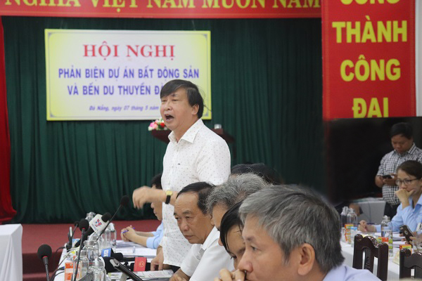MTTQ Việt Nam TP Đà Nẵng và Hội Khoa học lịch sử Đà Nẵng tổ chức Hội thảo phản biện các dự án lấn sông Hàn. Nguồn: Báo Văn hóa. 