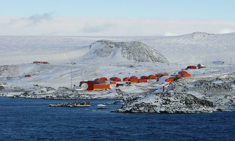 Cơ sở nghiên cứu Esperanza trên bán đảo Nam Cực. Ảnh: Wikivoyage.