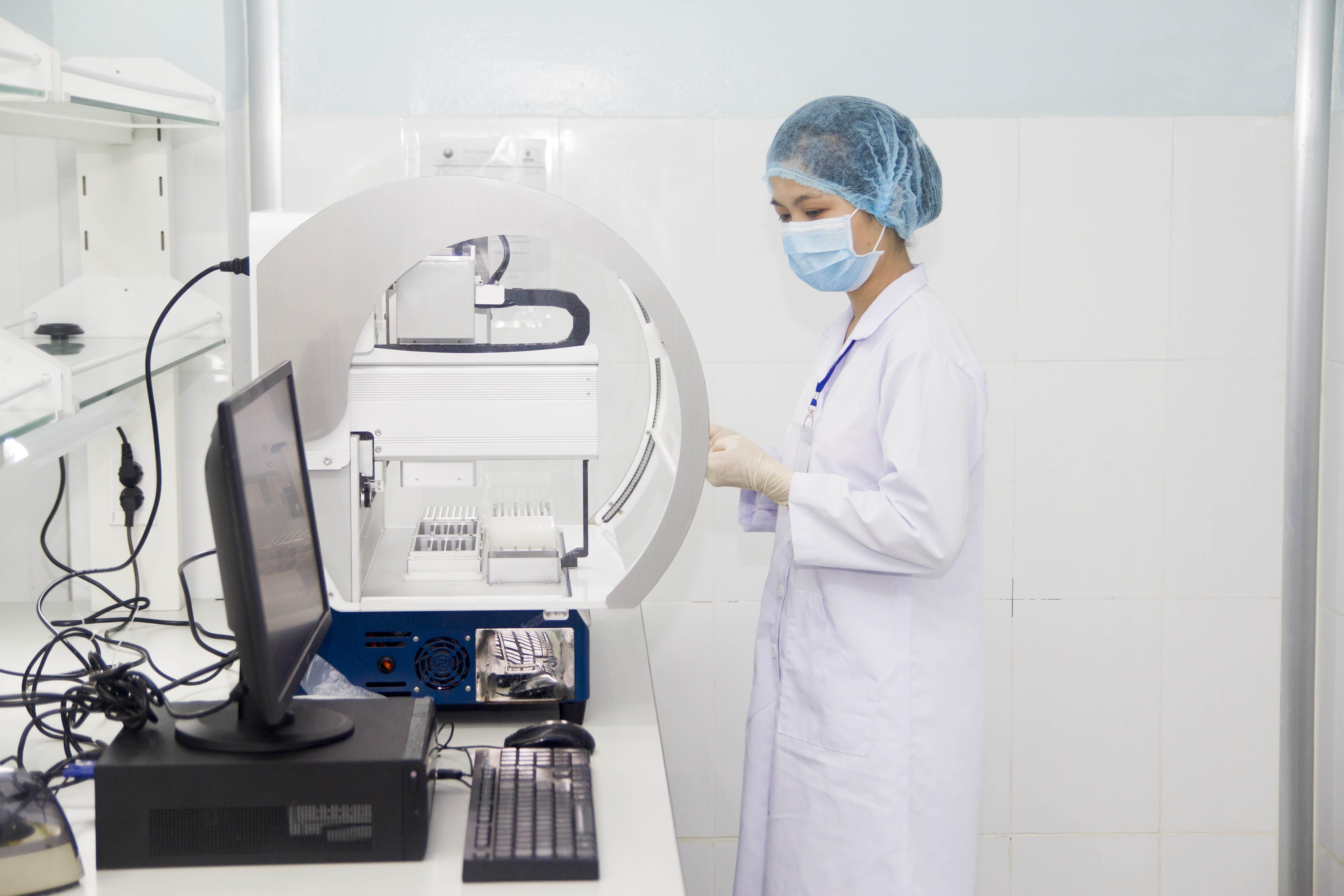 Phòng thí nghiệm công ty Việt Á Phòng thí nghiệm công ty Việt Á