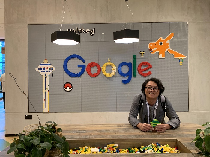 Nguyễn Văn Vững tại trụ sở của Google. 