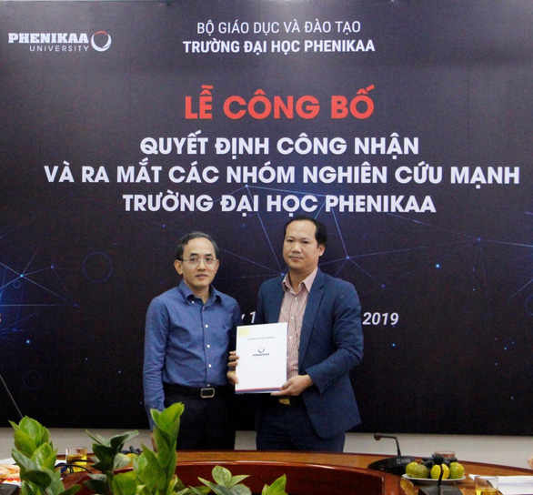 PGS. TS Phùng Văn Đồng đã xây dựng được nhóm nghiên cứu mạnh về Vật lý năng lượng cao và Vũ trụ học tại ĐH Phenikaa.
