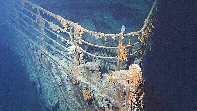Mũi tàu Titanic trong ảnh chụp vào năm 2004. Ảnh: NOAA