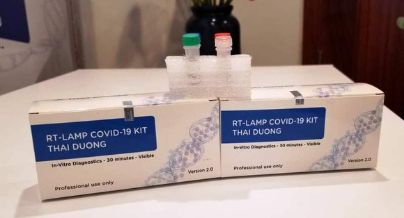 2 bộ kit chẩn đoán Covid-19 'made in Vietnam' 