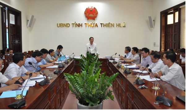 Đồng chí Phan Thiên Định, Phó Chủ tịch UBND tỉnh Thừa Thiên Huế phát biểu tại buổi làm việc.