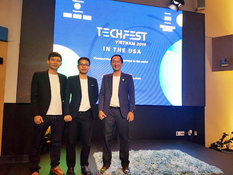 Ba founder của GoStream trong chuyến tham gia Techfest tại Mỹ 2019. Ảnh: NVCC.