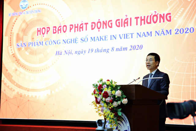 Bộ trưởng Bộ Thông tin và Truyền thông Nguyễn Mạnh Hùng phát biểu. Ảnh: QL
