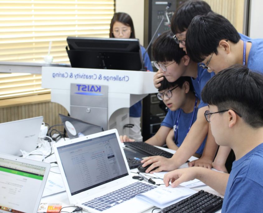 True Value là nhóm chiến thắng cuộc thi khởi nghiệp 2019 của Viện Khoa học và Công nghệ Tiên tiến Hàn Quốc (KAIST). Nhóm hướng đến xây dựng một mô hình SNS mới trong lĩnh vực giáo dục. Nguồn: Startup KAIST.
