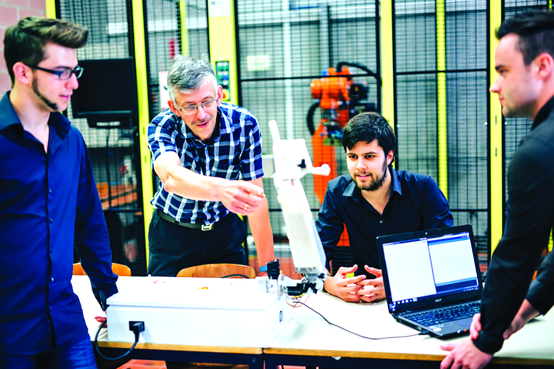 Robot Aslan có thể giúp khoảng 70 triệu người điếc hoặc lãng tai trên thế giới giao tiếp với những người không biết ngôn ngữ ký hiệu. Ảnh: Đại học Antwerp.