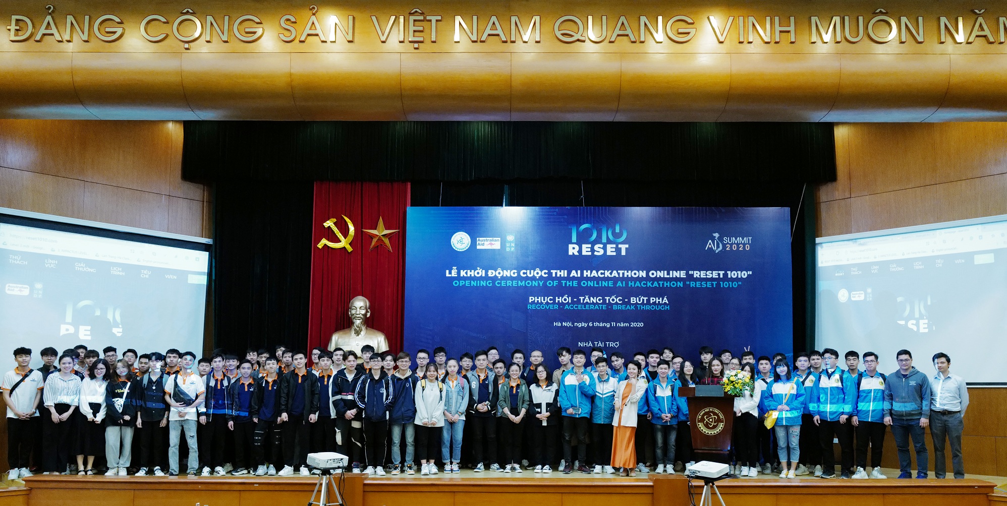 Sinh viên các trường ĐH ở Hà Nội tham gia lễ phát động AI Hackathon RESET 1010 | Ảnh: BTC