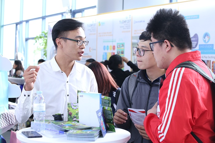 Chia sẻ tại Techfest 2020 