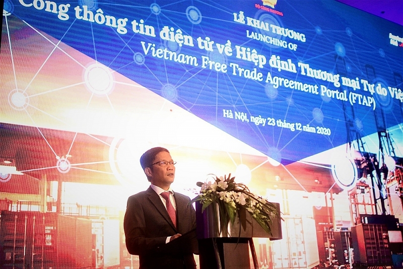 Bộ trưởng Bộ Công thương Trần Tuấn Anh tại lễ ra mắt cổng thông tin điện tử về hiệp định thương mại tự do Việt Nam ngày 23/12 | Nguồn: BTC