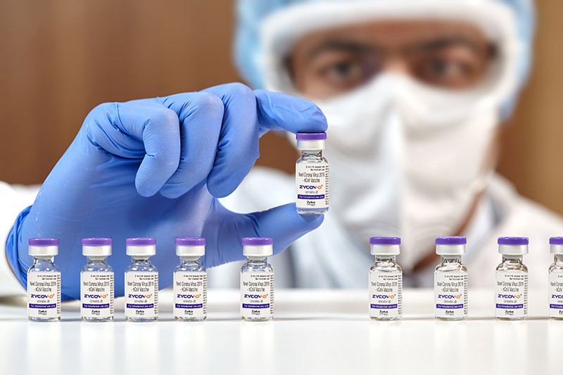 Vaccine COVID công nghệ DNA đầu tiên trên thế giới