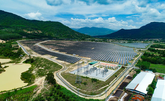 Toàn ảnh nhà máy điện mặt trời của công ty AMI Khánh Hòa