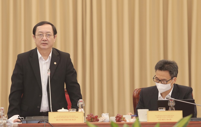 Phó Thủ tướng Vũ Đức Đam và Bộ trưởng Huỳnh Thành Đạt chủ trì Hội thảo
