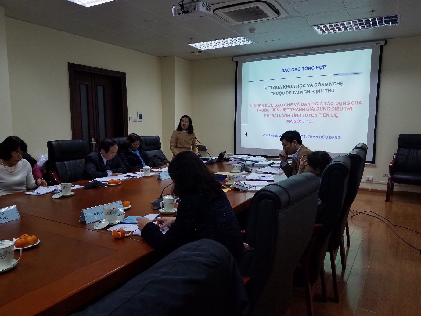 PGS.TS Nguyễn Thị Tân trình bày kết quả thực hiện nghiên cứu. Ảnh: NVCC