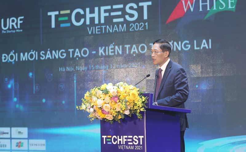Thứ trưởng Bộ KH&CN Trần Văn Tùng phát biệu tại lễ bế mạc. Nguồn: BTC