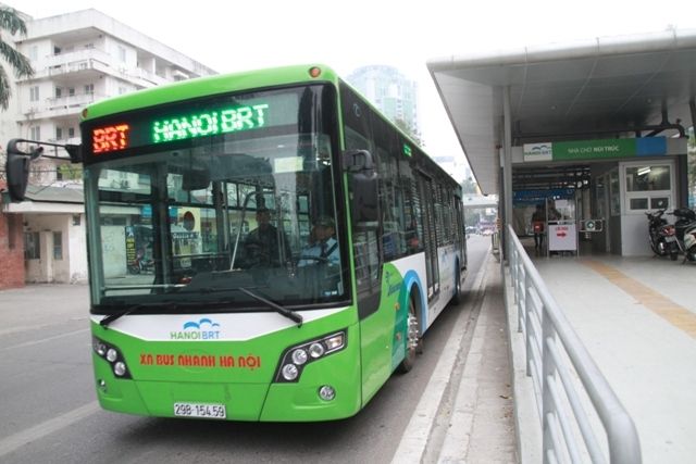 Xe bus BRT ở Hà Nội | Ảnh: HN